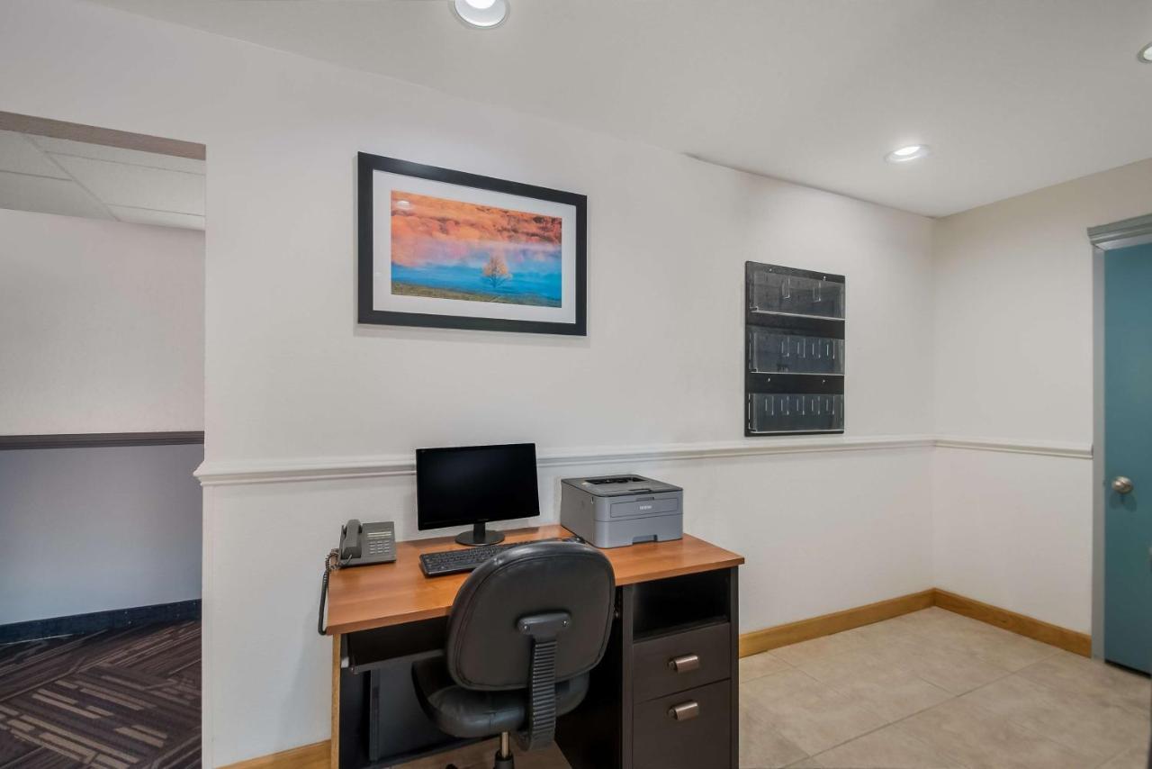 SureStay Plus Hotel by Best Western Berkeley Springs Exterior foto