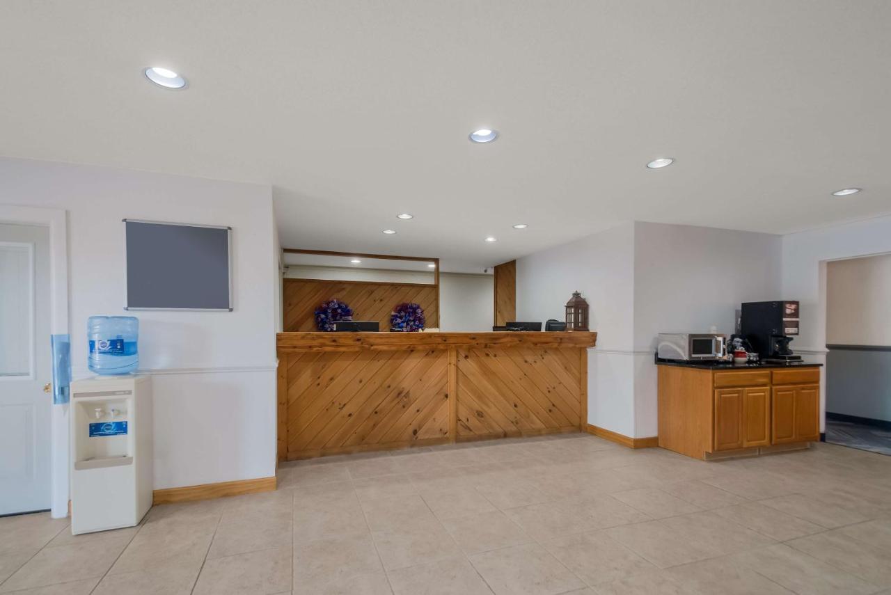 SureStay Plus Hotel by Best Western Berkeley Springs Exterior foto