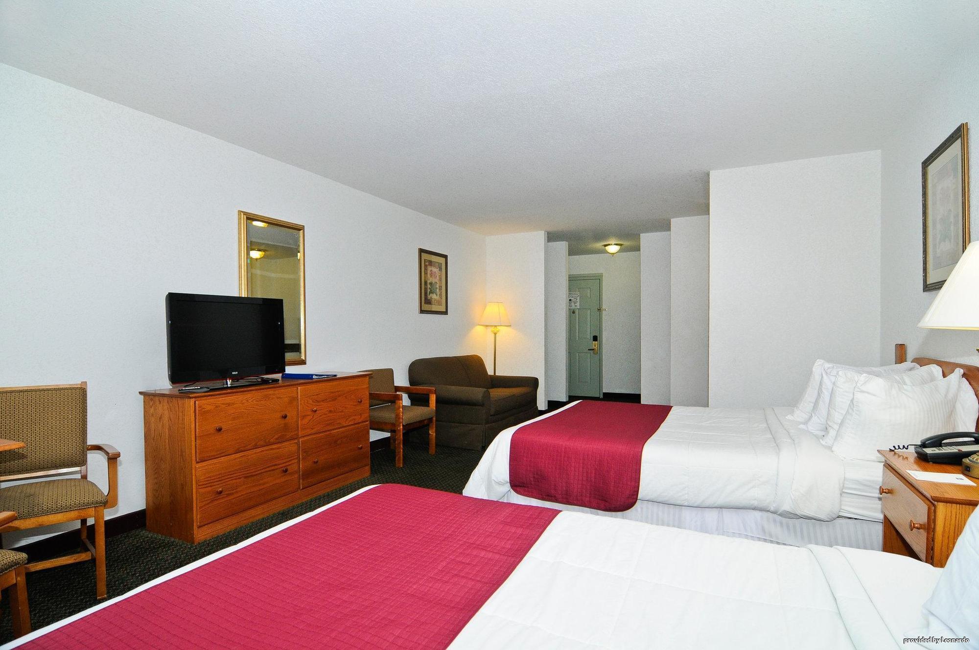SureStay Plus Hotel by Best Western Berkeley Springs Zimmer foto